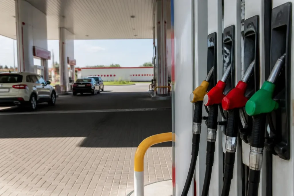 Иллюстрация к новости:Пензенское УФАС возбудило дело против операторов АЗС «Азимут» из-за цен