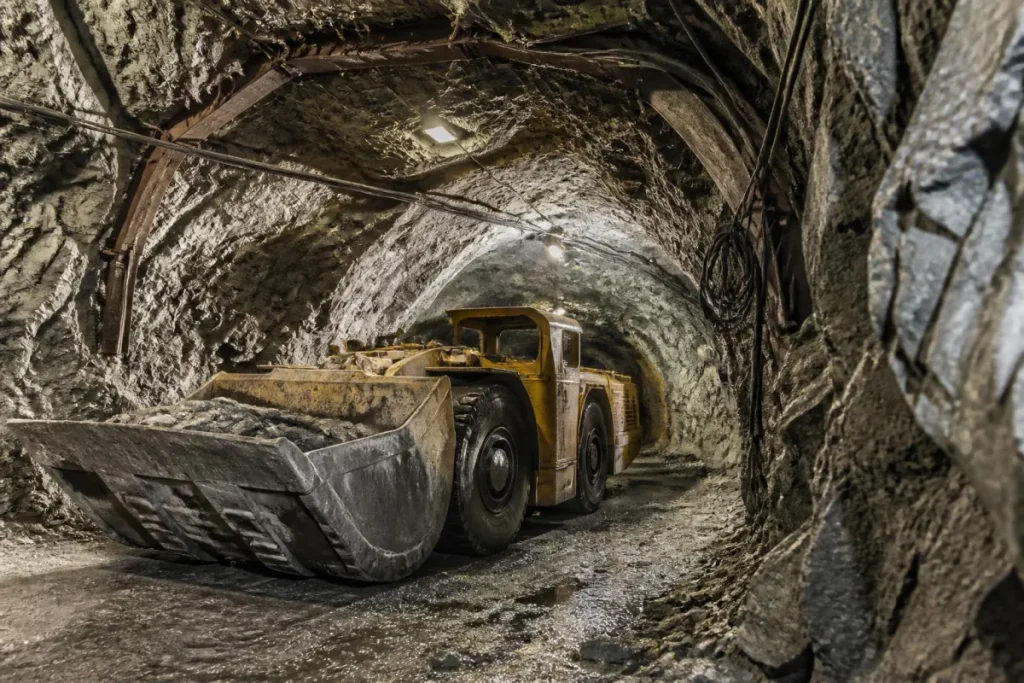 Иллюстрация к новости:Americas Gold and Silver назвали рискованной ставкой на рост добычи серебра